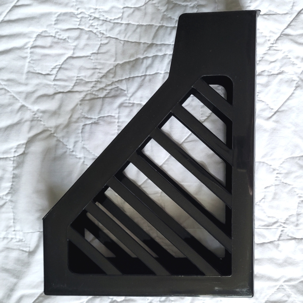 3/$15 🌸 2.25" Magazine Rack - Picture 3 of 5